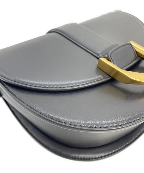 CHARLES & KEITH（チャールズアンドキース）CHARLES & KEITH (チャールズアンドキース) ショルダーバッグ ブラックの古着・服飾アイテム