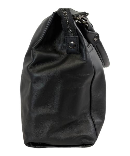 EAR（イア）EAR (イア) 2WAYスクエアショルダーバッグ ブラックの古着・服飾アイテム
