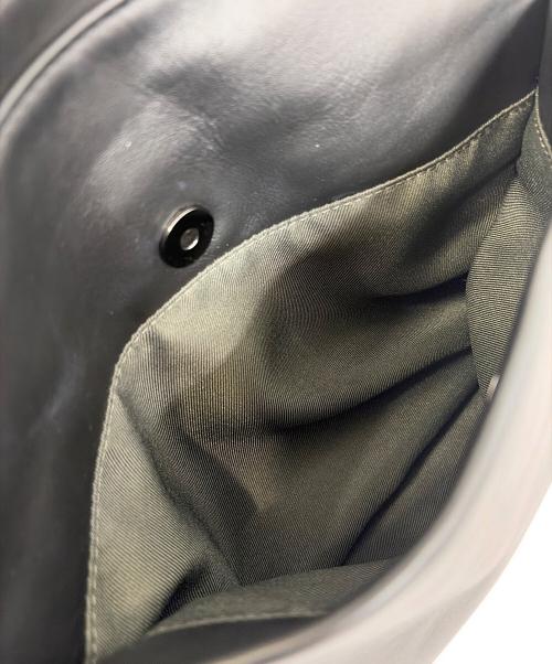 EAR（イア）EAR (イア) 2WAYスクエアショルダーバッグ ブラックの古着・服飾アイテム
