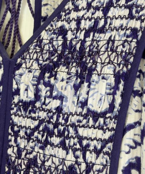 ne quittez pas（ヌキテパ）ne quittez pas (ヌキテパ) 長袖ワンピース パープル×ホワイト サイズ:SIZE Mの古着・服飾アイテム