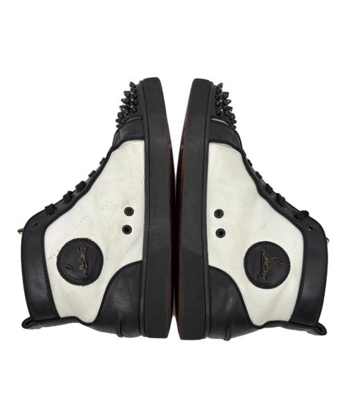 Christian Louboutin（クリスチャン・ルブタン）Christian Louboutin (クリスチャン・ルブタン) ハイカットスニーカー/ルイ・スパイク ホワイト サイズ:SUZE 41.5(28.5cm）の古着・服飾アイテム