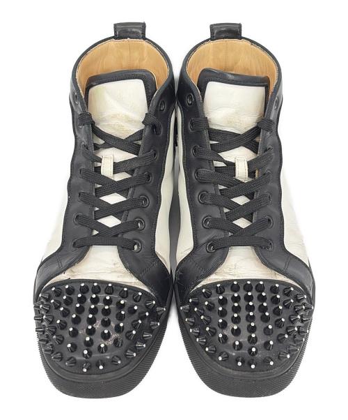 Christian Louboutin（クリスチャン・ルブタン）Christian Louboutin (クリスチャン・ルブタン) ハイカットスニーカー/ルイ・スパイク ホワイト サイズ:SUZE 41.5(28.5cm）の古着・服飾アイテム