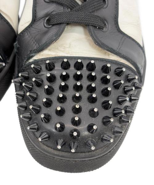 Christian Louboutin（クリスチャン・ルブタン）Christian Louboutin (クリスチャン・ルブタン) ハイカットスニーカー/ルイ・スパイク ホワイト サイズ:SUZE 41.5(28.5cm）の古着・服飾アイテム