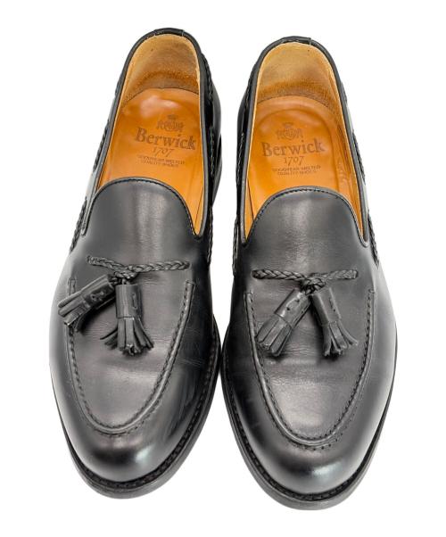 berwick（バーウィック）berwick (バーウィック) タッセルローファー ブラック サイズ:SIZE 8 1/2（26.5）の古着・服飾アイテム