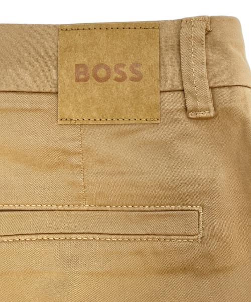 BOSS（ボス）BOSS (ボス) テーパードパンツ ブラウン サイズ:SIZE UK6 未使用品の古着・服飾アイテム