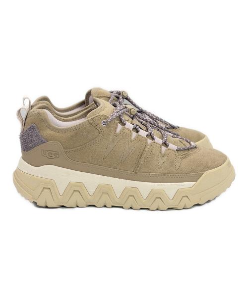 UGG（アグ）UGG (アグ) スニーカー/W CAPTRAIL LOW/ウィメンズ キャップ トレイル ロー ベージュ サイズ:SIZE 23.5cmの古着・服飾アイテム