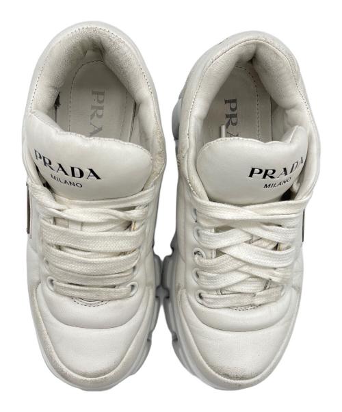 PRADA（プラダ）PRADA (プラダ) パデットナッパレザースニーカー ホワイト サイズ:35 1/2の古着・服飾アイテム