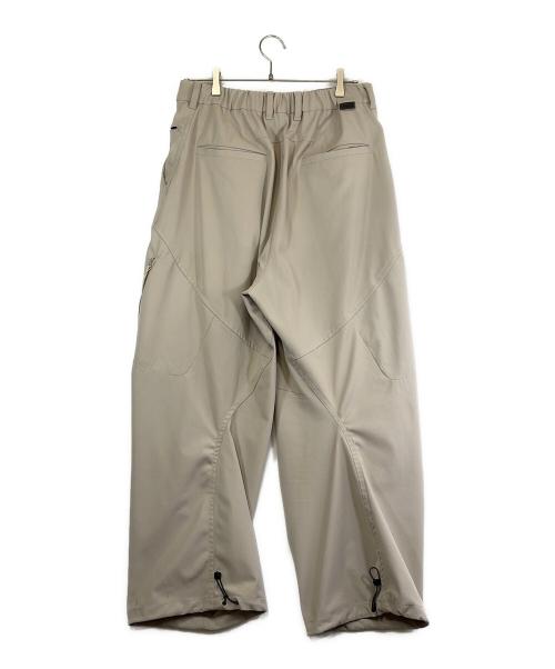YDOT（ワイドット）YDOT (ワイドット) 3D THCH TROUSERS BUGGY/スリーディー ティーエイチシーエイチ トラウザーズ バギー ベージュ サイズ:SIZE Lの古着・服飾アイテム