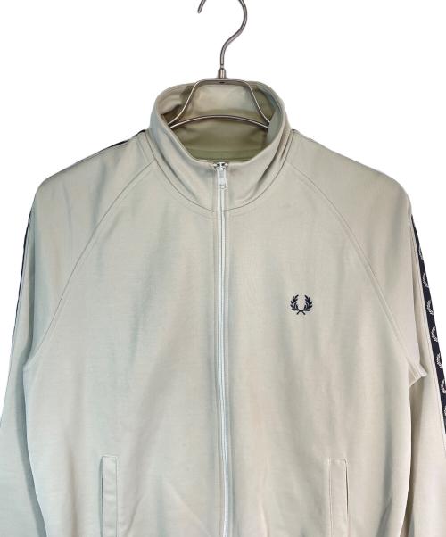 FRED PERRY（フレッドペリー）FRED PERRY (フレッドペリー) Contrast Tape Track Jacket/コントラスト・テープ・トラック・ジャケット グリーン サイズ:SIZE Mの古着・服飾アイテム