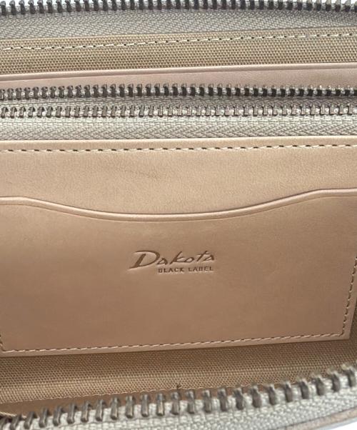 DAKOTA（ダコタ）Dakota (ダコタ) 長財布 ベージュの古着・服飾アイテム