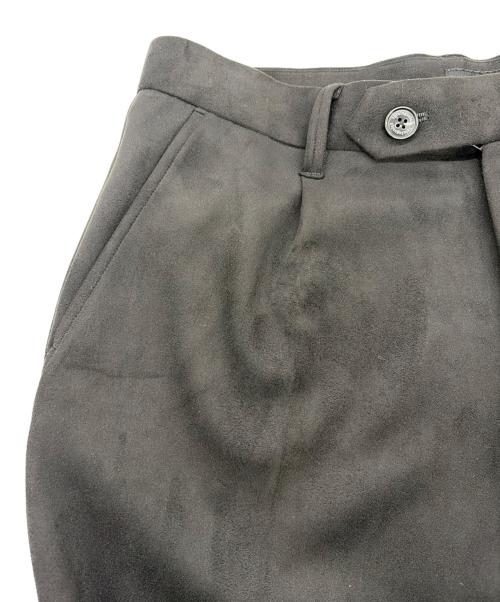 1piu1uguale3（ウノピュウノウグァーレトレ）1piu1uguale3 (ウノピュウノウグァーレトレ) GRANVIA TAILORED PANTS ブラック サイズ:V（5）Lの古着・服飾アイテム