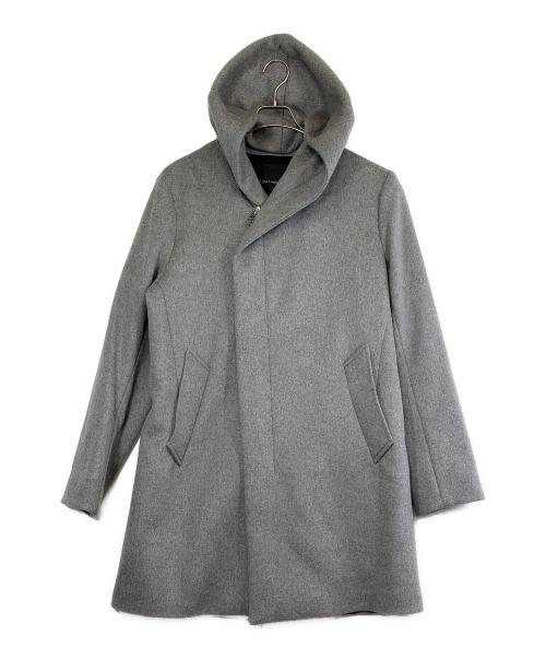 1piu1uguale3（ウノピュウノウグァーレトレ）1piu1uguale3 (ウノピュウノウグァーレトレ) WRAP HOODED COAT グレー サイズ:V（5）Lの古着・服飾アイテム