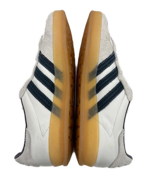 adidas（アディダス）adidas (アディダス) HIKARI SHIBATA (ヒカリ シバタ) スニーカー ホワイト×ブラック サイズ:SIZE 23.5cmの古着・服飾アイテム