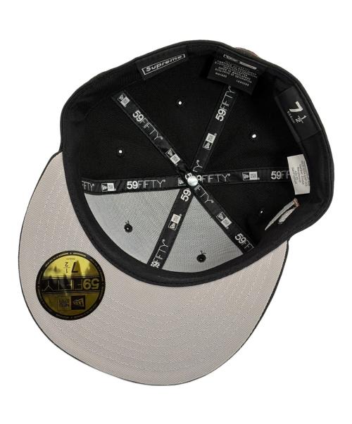 New Era（ニューエラ）New Era (ニューエラ) Supreme (シュプリーム) キャップ ブラック サイズ:7 1/2（59.6cm）の古着・服飾アイテム