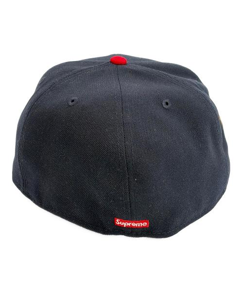 New Era（ニューエラ）New Era (ニューエラ) SUPREME (シュプリーム) キャップ ネイビー×レッド サイズ:7 1/2（59.6cm）の古着・服飾アイテム