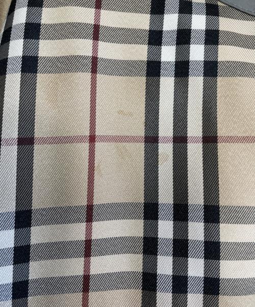 BURBERRY BLACK LABEL（バーバリーブラックレーベル）BURBERRY BLACK LABEL (バーバリーブラックレーベル) ダウンコート オリーブ サイズ:SIZE Lの古着・服飾アイテム