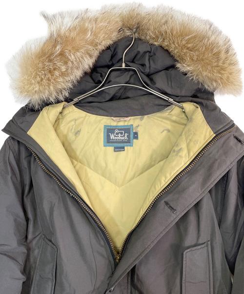 WOOLRICH（ウールリッチ）WOOLRICH (ウールリッチ) ダウンジャケット グレー サイズ:SIZE Sの古着・服飾アイテム