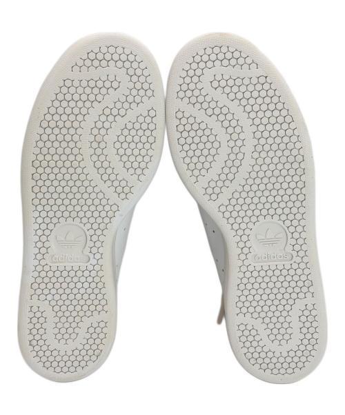 adidas（アディダス）adidas (アディダス) スニーカー ホワイト サイズ:SIZE 24.5cmの古着・服飾アイテム