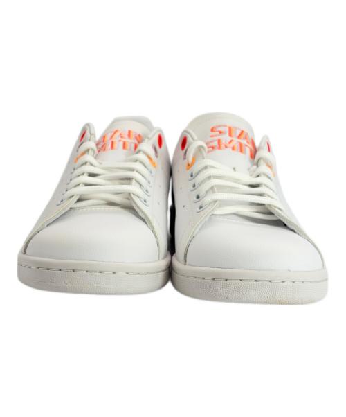 adidas（アディダス）adidas (アディダス) スニーカー ホワイト サイズ:SIZE 24.5cmの古着・服飾アイテム