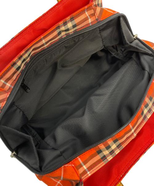 BURBERRY（バーバリー）BURBERRY (バーバリー) ハンドバッグ レッドの古着・服飾アイテム