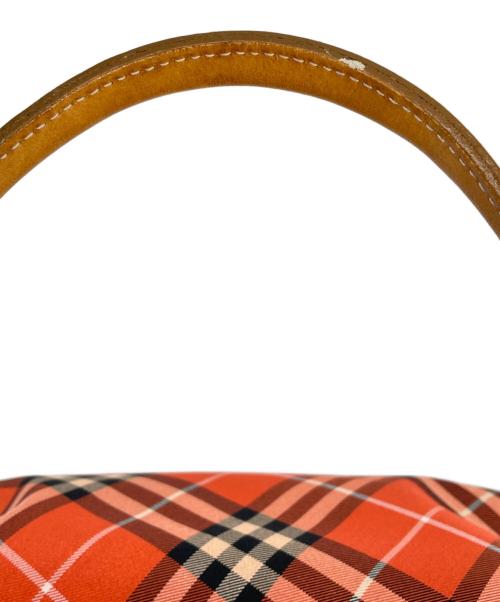 BURBERRY（バーバリー）BURBERRY (バーバリー) ハンドバッグ レッドの古着・服飾アイテム