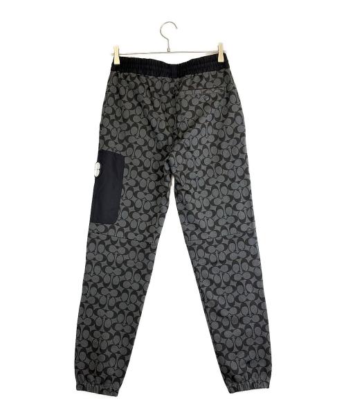 COACH（コーチ）COACH (コーチ) シグネチャージョガーパンツ グレー×ブラック サイズ:SIZE S 未使用品の古着・服飾アイテム
