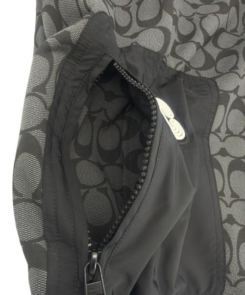 COACH（コーチ）COACH (コーチ) シグネチャージョガーパンツ グレー×ブラック サイズ:SIZE S 未使用品の古着・服飾アイテム