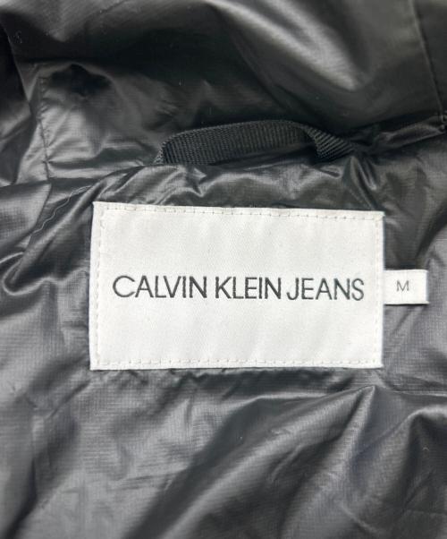 Calvin Klein Jeans（カルバンクラインジーンズ）Calvin Klein Jeans (カルバンクラインジーンズ) ゼブラ シェルパジャケット ベージュ×ブラック サイズ:SIZE Mの古着・服飾アイテム