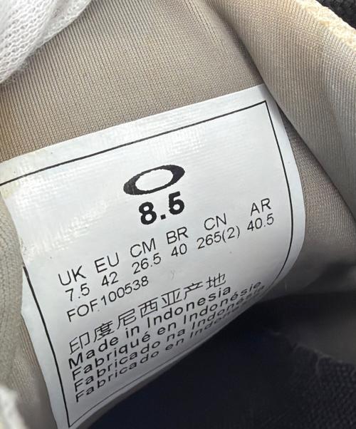 OAKLEY（オークリー）OAKLEY (オークリー) ゴルフシューズ アイボリー サイズ:SIZE 26.5cmの古着・服飾アイテム