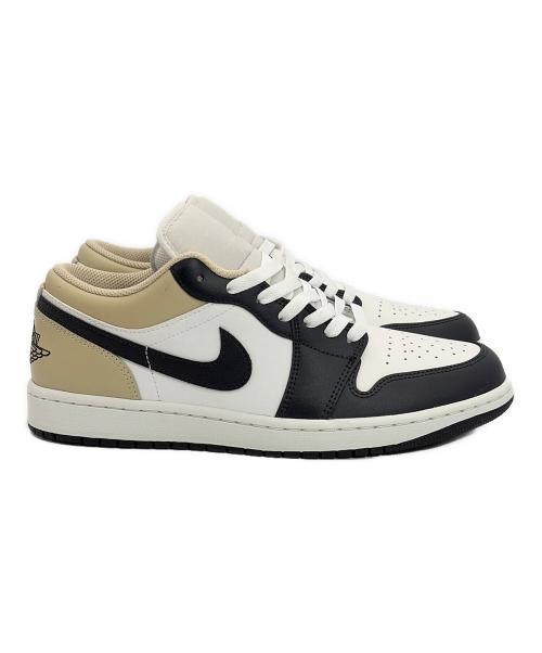NIKE（ナイキ）NIKE (ナイキ) スニーカー ホワイト×ブラック サイズ:SIZE 28cmの古着・服飾アイテム