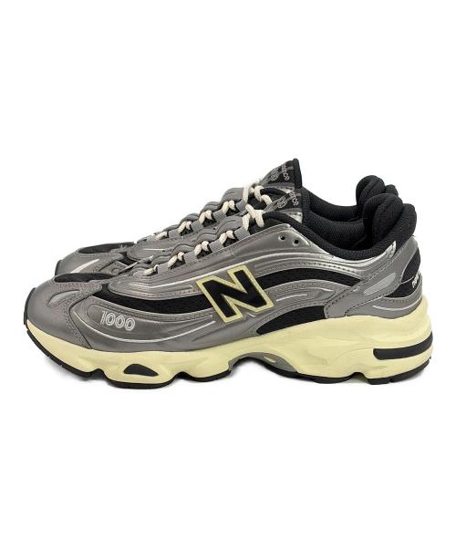 NEW BALANCE（ニューバランス）NEW BALANCE (ニューバランス) スニーカー ブラック×シルバー サイズ:SIZE 26cmの古着・服飾アイテム