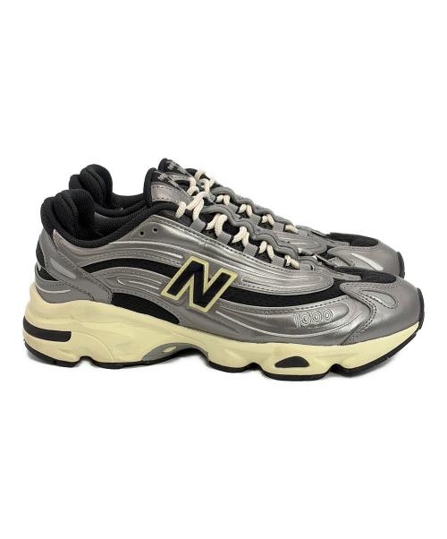 NEW BALANCE（ニューバランス）NEW BALANCE (ニューバランス) スニーカー ブラック×シルバー サイズ:SIZE 26cmの古着・服飾アイテム