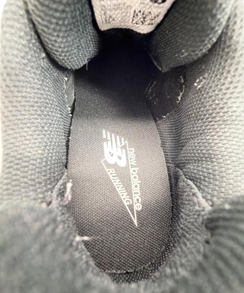 NEW BALANCE（ニューバランス）NEW BALANCE (ニューバランス) スニーカー ブラック×シルバー サイズ:SIZE 26cmの古着・服飾アイテム