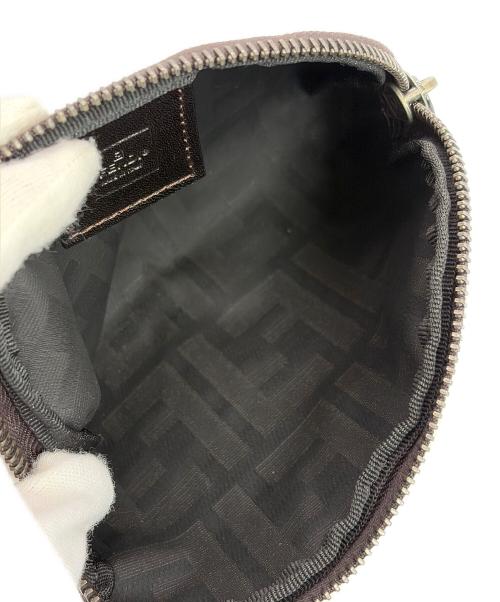 FENDI（フェンディ）FENDI (フェンディ) ポーチ ブラウンの古着・服飾アイテム