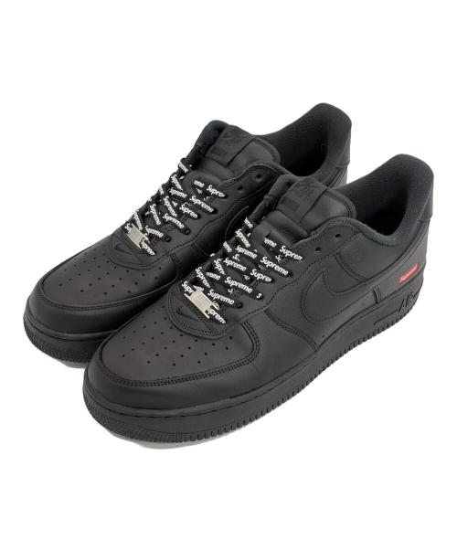 NIKE（ナイキ）NIKE (ナイキ) Supreme (シュプリーム) スニーカー/AIR FORCE1 LOW/エア・フォース・ワン・ロー ブラック サイズ:SIZE 30cmの古着・服飾アイテム