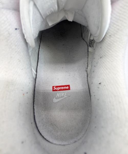 NIKE（ナイキ）NIKE (ナイキ) Supreme (シュプリーム) スニーカー ホワイト サイズ:SIZE 30cmの古着・服飾アイテム