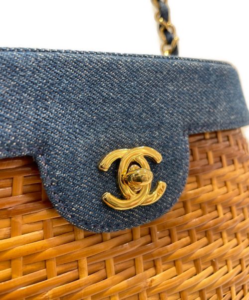 CHANEL（シャネル）CHANEL (シャネル) デニムカゴバッグ ブルー×ベージュ サイズ:ｰの古着・服飾アイテム