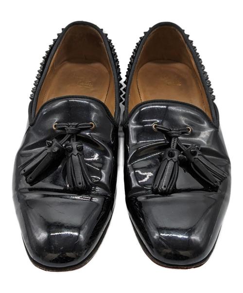 Christian Louboutin（クリスチャン・ルブタン）Christian Louboutin (クリスチャン・ルブタン) スパイクパテントタッセルシューズ ブラック サイズ:41の古着・服飾アイテム