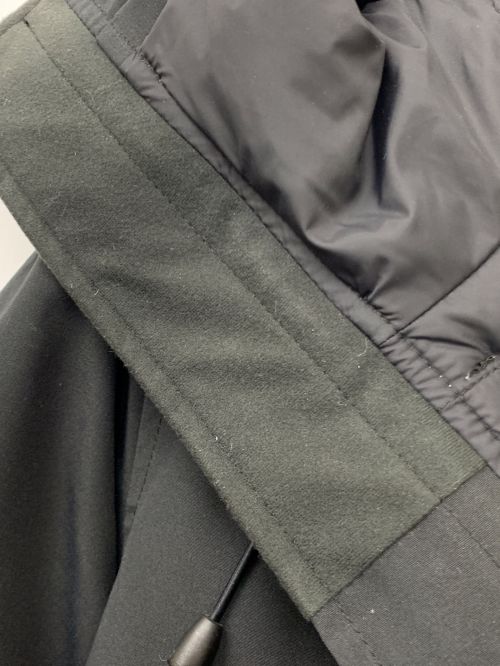 CANADA GOOSE（カナダグース）CANADA GOOSE (カナダグース) シャトーパーカ ダウンジャケット ブラック サイズ:Sの古着・服飾アイテム