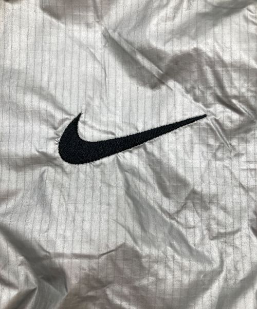 F.C.R.B.（エフシーレアルブリストル）F.C.R.B. (エフシーアールビー) ナイロンパンツ シルバー サイズ:Мの古着・服飾アイテム