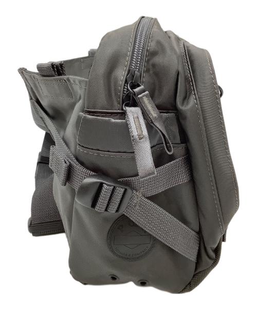 POTR（ピー・オー・ティー・アール）POTR (ピー・オー・ティー・アール) ライドウエストバッグ グレーの古着・服飾アイテム