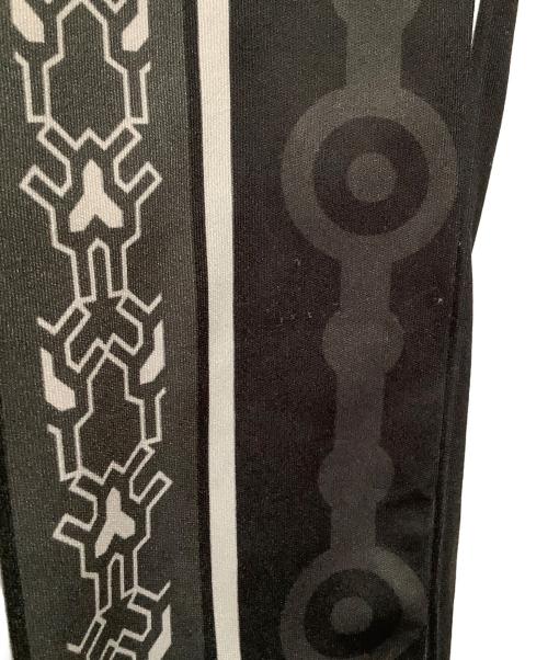 SUPREME（シュプリーム）Supreme (シュプリーム) arabic logo soccer　ゲームシャツ ブラック サイズ:Sの古着・服飾アイテム