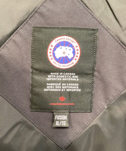 CANADA GOOSE（カナダグース）CANADA GOOSE (カナダグース) LORETTE PARKA FUSION FIT ネイビー サイズ:XLの古着・服飾アイテム