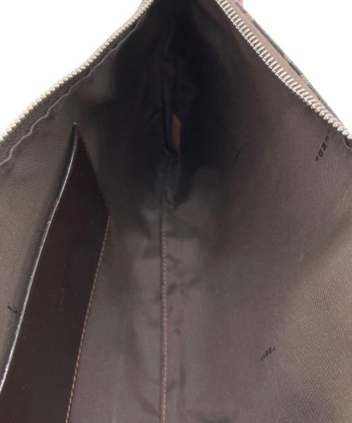 FENDI（フェンディ）FENDI (フェンディ) ズッカ　ショルダーバッグ ブラウン×ブラックの古着・服飾アイテム