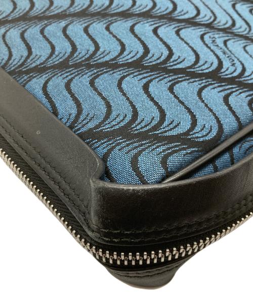 SMYTHSON（スマイソン）SMYTHSON (スマイソン) クラッチバッグ ブラック×ブルーの古着・服飾アイテム