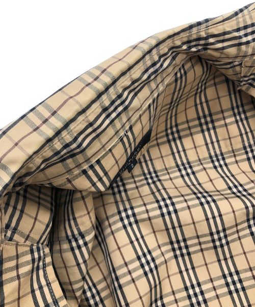 BURBERRY BLACK LABEL（バーバリーブラックレーベル）BURBERRY BLACK LABEL (バーバリーブラックレーベル) 半袖ジップシャツ ブラウン サイズ:SIZE 2の古着・服飾アイテム