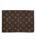 LOUIS VUITTON (ルイ ヴィトン) クラッチバッグ：27000円