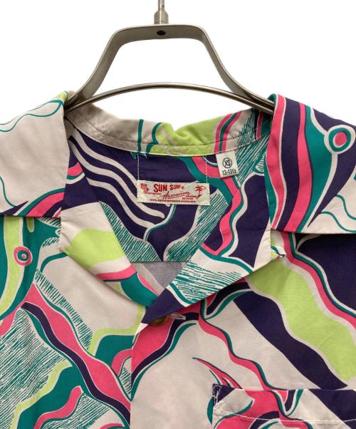 Sun Surf（サンサーフ）Sun Surf (サンサーフ) アロハシャツ アイボリー×グリーン サイズ:XS(13‐13 1/2)の古着・服飾アイテム