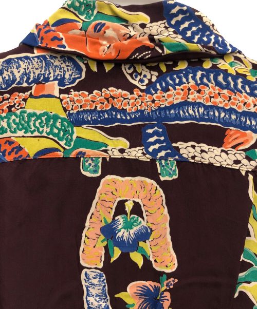 Sun Surf SPECIAL EDITION（サンサーフ・スペシャルエディション）Sun Surf SPECIAL EDITION SunSurf Special Edition(サンサーフ スペシャルエディション)／アロハシャツ／オープンカラーシャツ) ブラウン サイズ:SIZE Sの古着・服飾アイテム