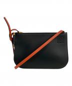 LOEWEロエベ）の古着「ダブルジップショルダーポーチ」｜ブラック×レッド